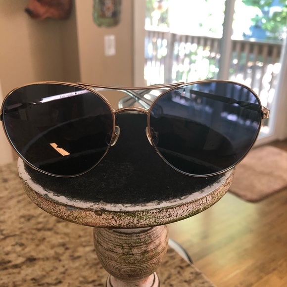 Katie Spade sunglasses - Picture 2 of 4